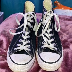 Black high top converse
